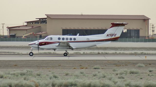 Beechcraft Super King Air 200 (N30FE)