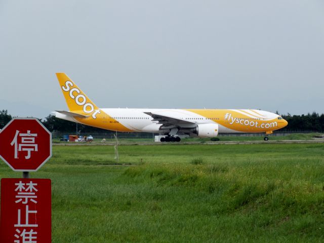 Boeing 777-200 (9V-OTE)