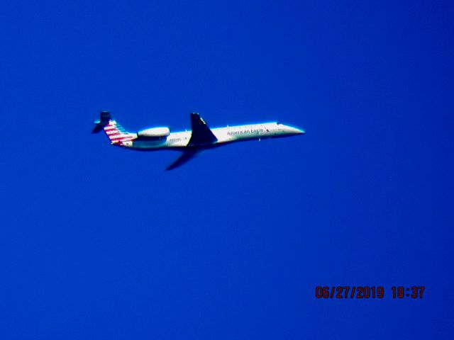 Embraer ERJ-135 (N800AE)