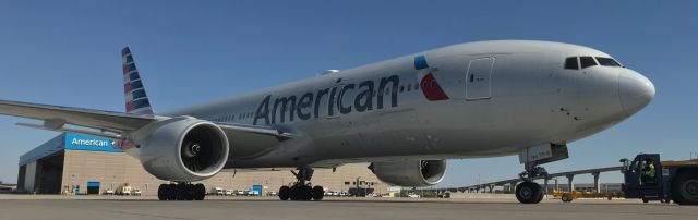 Boeing 777-200 (N776AN) - PHX barry m. goldwater terminal 4 sky harbor international phxlhr 31mar19 7AG