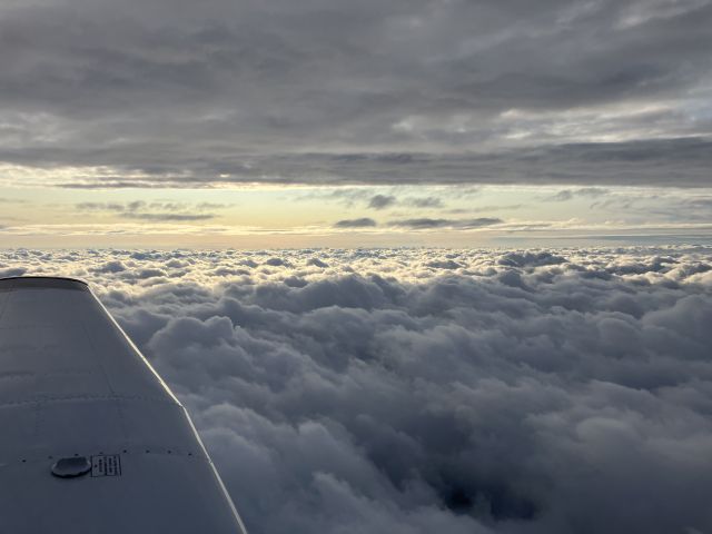 Piper Cherokee (N70FG)