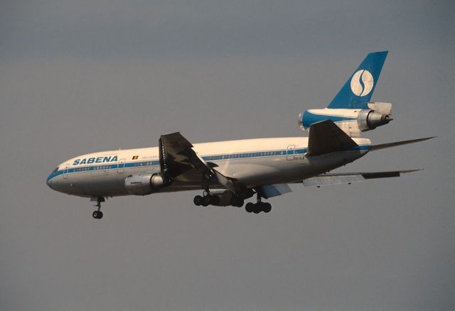 McDonnell Douglas DC-10 (OO-SLE) - Final Approach to Narita Intl Airport Rwy34 on 1989/04/29