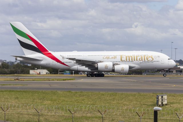 Airbus A380-800 (A6-EUF) - Emirates (A6-EUF) Airbus A380-861 departing Sydney Airport