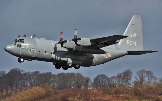 Lockheed C-130 Hercules (16-5314) - usn c-130t 165314 dep shannon 18/3/14.note.shenanigans under 314 at the nose.