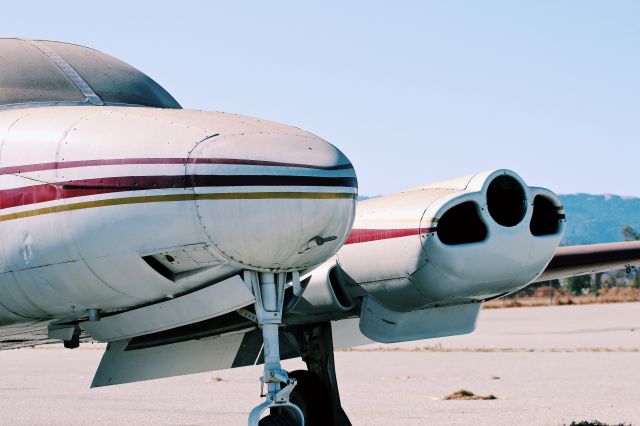 Cessna 411 (N711BM) - Never to fly again. I always wonder why owners do this to their aircraft. Why let them sit and rot? The Cessna 411 is an uncommon aircraft and this is one of 2 Cessna 411s rotting at this airport. 