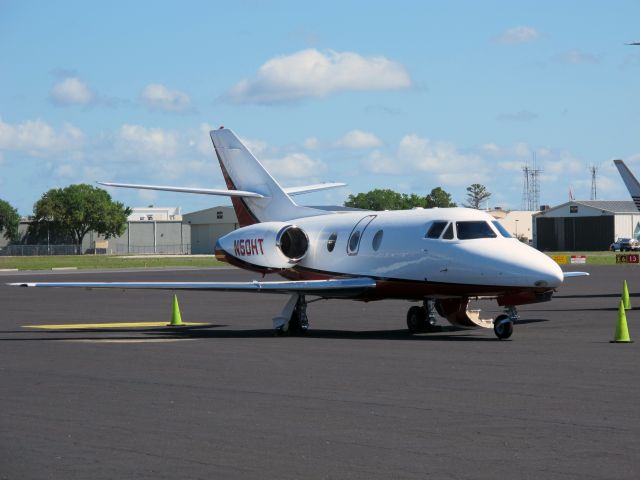 Dassault Falcon 10 (N50HT)