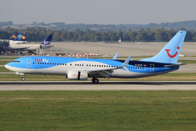 Boeing 737-800 (D-ATUP)