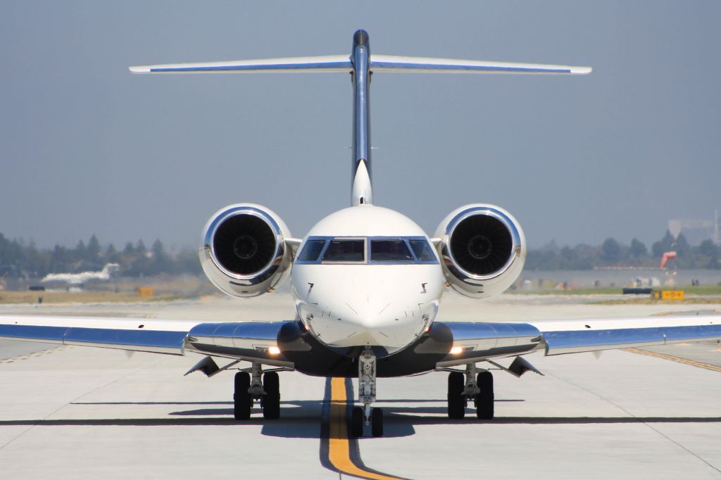 Bombardier Global Express (N91FX)