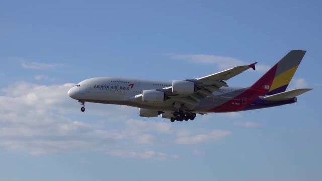 Airbus A380-800 (HL7640) - final approach R25L from Seul Incheon (RKSI)