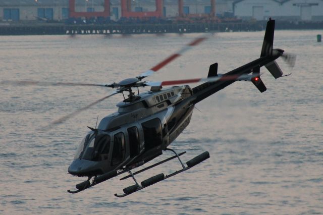 Bell 407 (N62ZA)