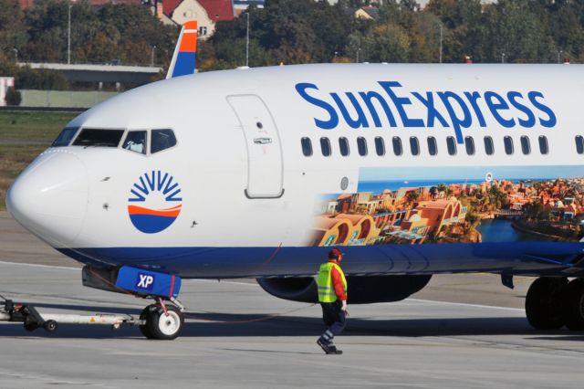 Boeing 737-800 (D-ASXP) - "El Gouna Shuttle" cs 