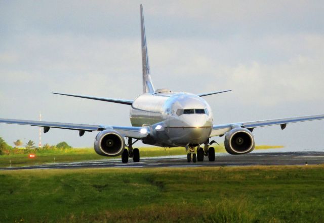 Boeing 737-900 (N38479)