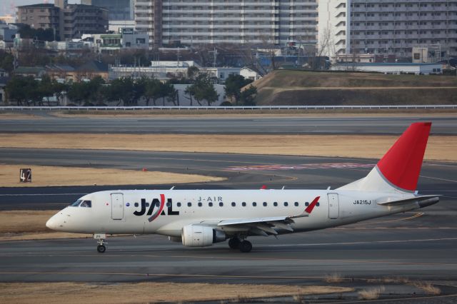Embraer 170/175 (JA215J)
