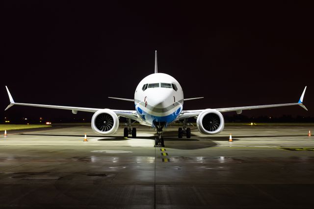 Boeing 737 MAX 8 (SP-EXA) -  Boeing 737 MAX 8 SP-EXA Enter Air is the first of its kind in the Enter Air fleet.