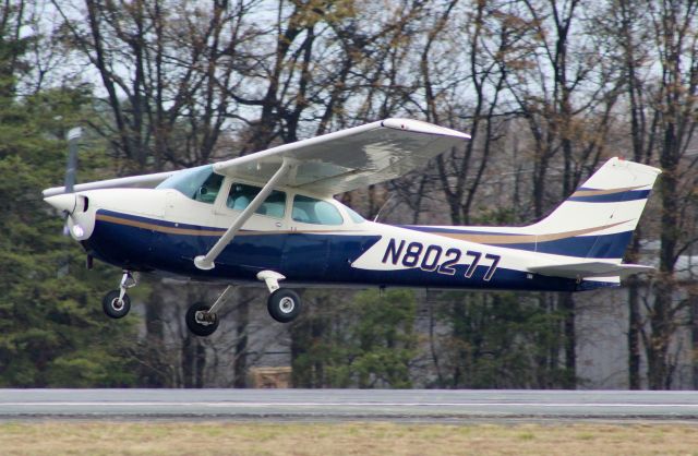 Cessna Skyhawk (N80277) - 12/16/23.  Nice takeoff for this Cessna 172 from GMU.