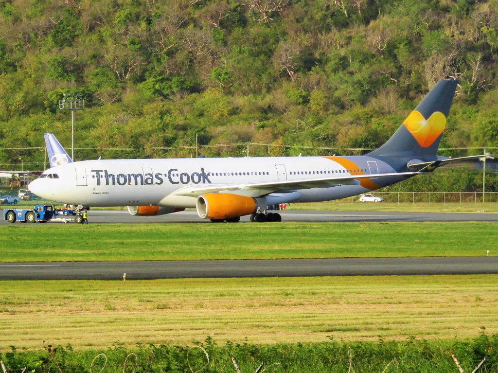 Airbus A330-200 (G-MLJL)