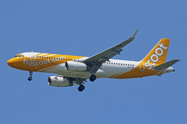Airbus A320 (9V-TRK)