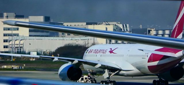 Airbus A350-900 (3B-NBQ)
