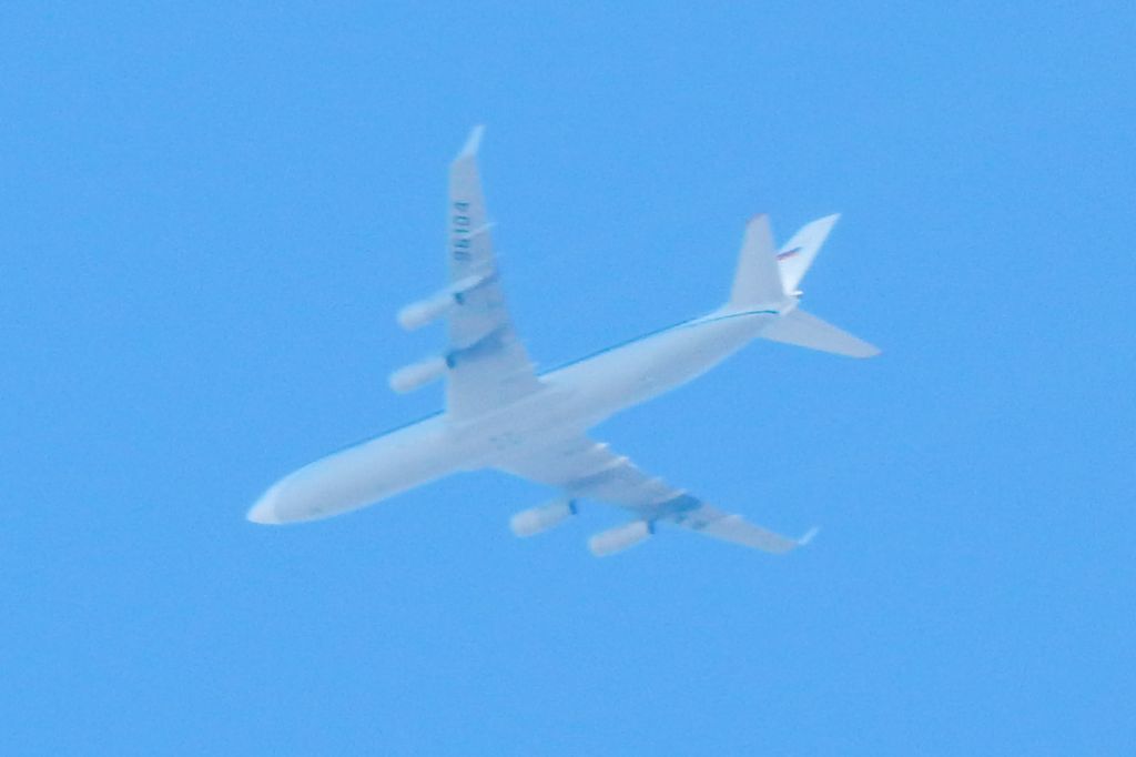 Ilyushin Il-96 (RA-96104)
