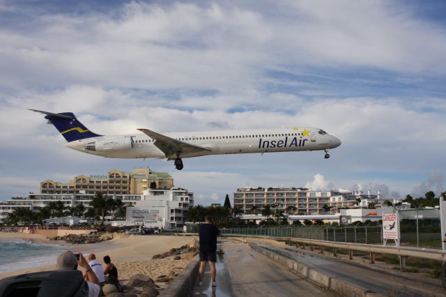 McDonnell Douglas MD-83 (PJ-MDA) - Curucaos airline, Insel Air, frequents St maarten with their MD83s serving as convenient island hoppers.