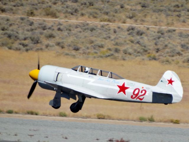 YAKOVLEV Yak-11 (N25YK)