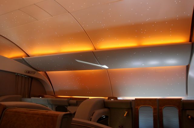 — — - "Sundown" Emirates First Class Suites Cabin