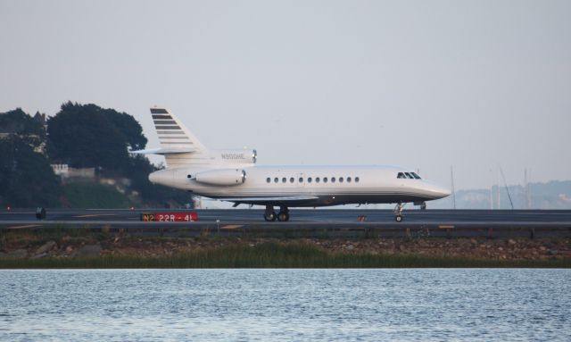 Dassault Falcon 900 (N900HE)