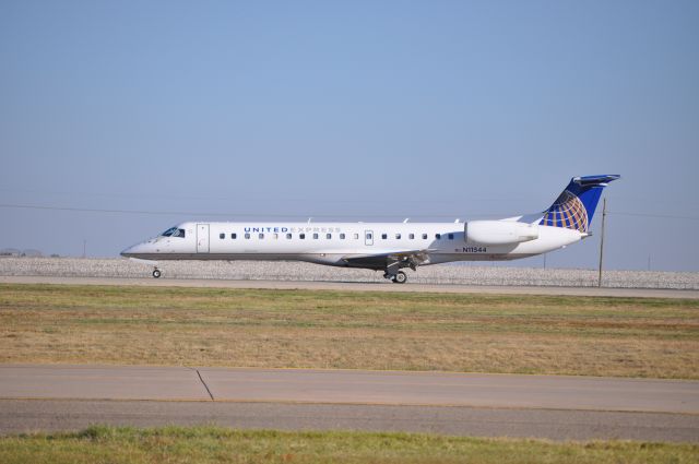 Embraer ERJ-145 (N11544)