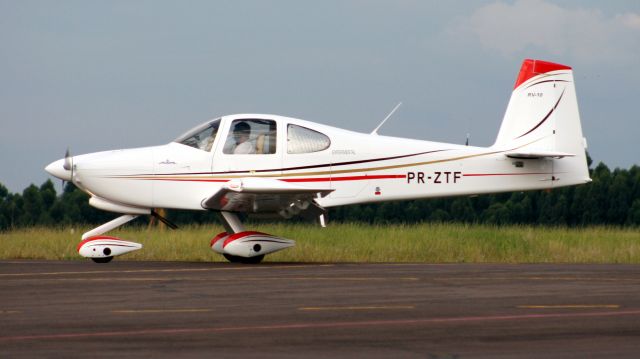 Vans RV-10 (PR-ZTF)