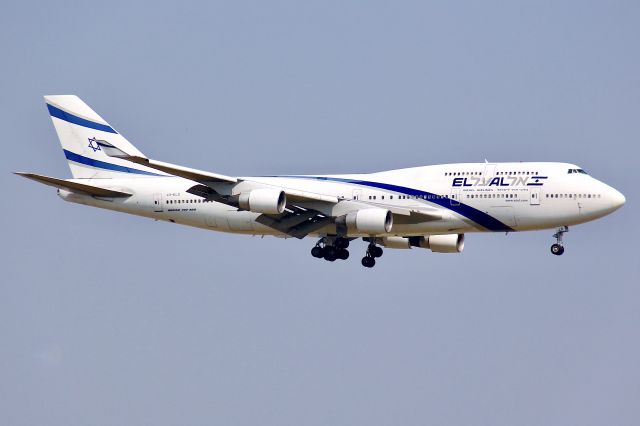 Boeing 747-400 (4X-ELD)