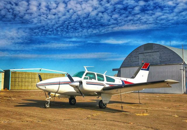 Beechcraft 55 Baron (N362RH) - N362RH - 1984 Beechbr /95-C55