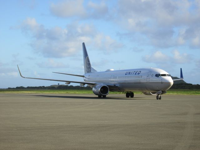 Boeing 737-900 (N38417)