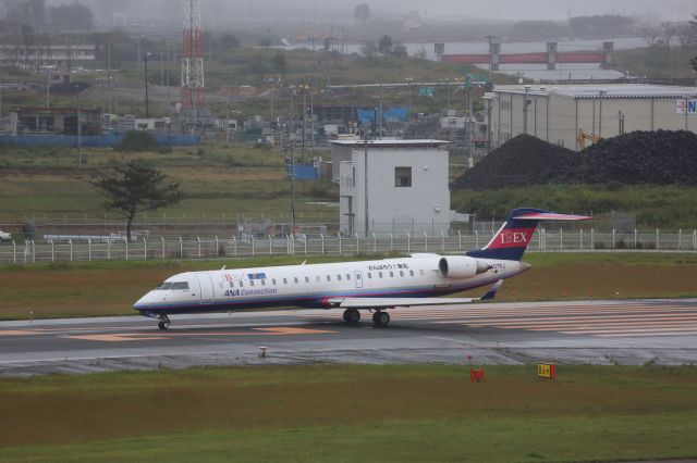 Canadair Regional Jet CRJ-700 (JA07RJ)