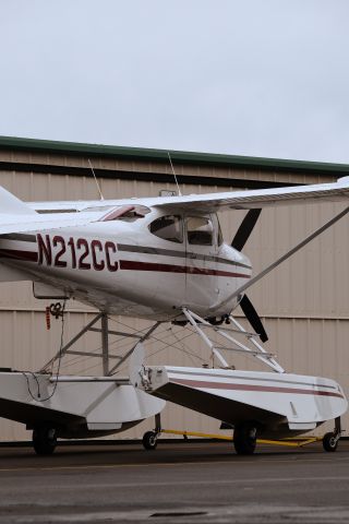 Cessna Skylane (N212CC)