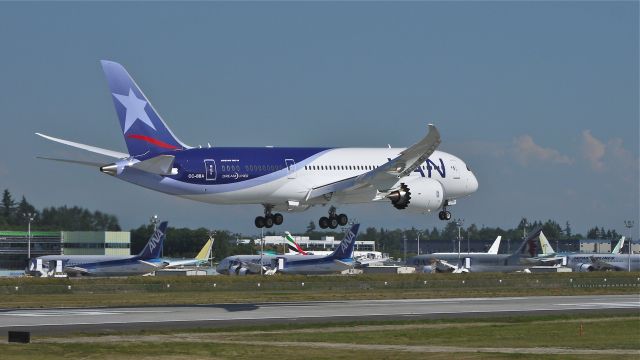 Boeing 787-8 (CC-BBA) - BOE536 on final approach to runway 16R and the completion of its maiden flight on 8/6/12.br /The aircraft is a B787-816, LN:68, c/n 38472.