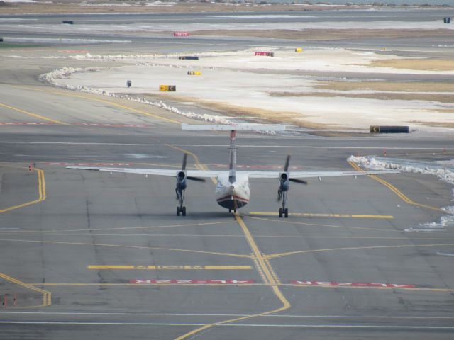 de Havilland Dash 8-400 (N806EX)