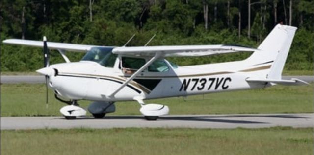 Cessna Skyhawk (N737VC) - 1977 Cessna Skyhawk 172N