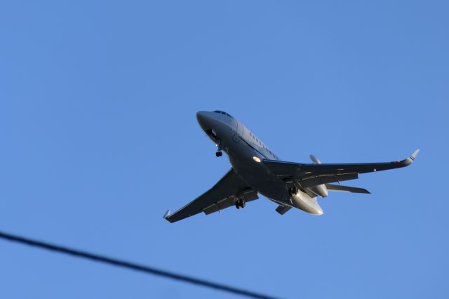 Dassault Falcon 2000 (N421SC)