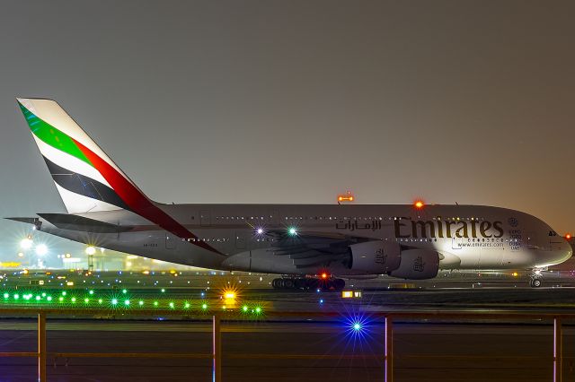 Airbus A380-800 (A6-EOO)