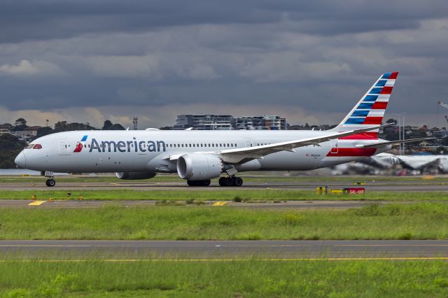 Boeing 787-9 Dreamliner (N839AA) - American Airlines (N839AA) Boeing 787-9 Dreamliner departing Sydney Airport.