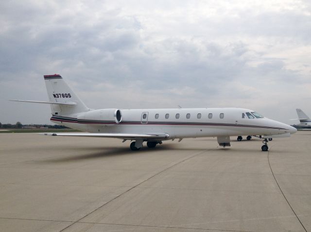 Cessna Citation Sovereign (N376QS) - Many thanks to a highly experienced F/O for showing us the aircraft.