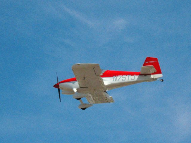Vans RV-6 (N75TJ) - LANDING ON RWY 24