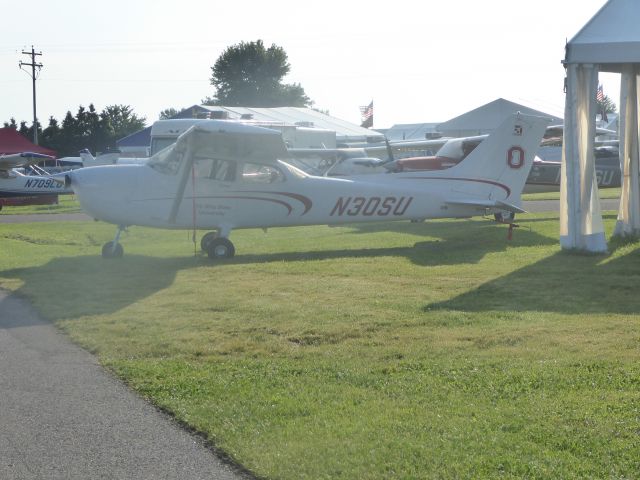 Cessna Skyhawk (N30SU)