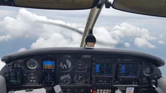 Piper Cherokee (N1638H) - In route to KBQR from KMFV 