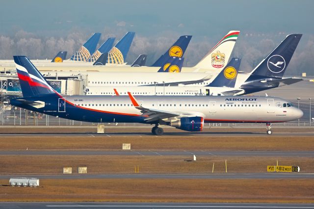 Airbus A321 (VP-BKI)