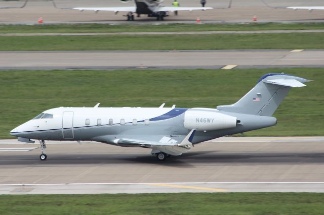 Bombardier Challenger 300 (N46WY) - 13MAY24