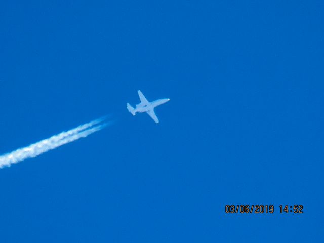 Cessna Citation Excel/XLS (N233XL)