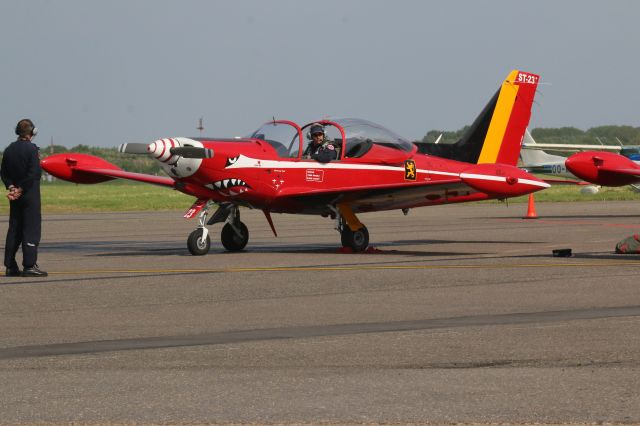 SIAI-MARCHETTI Warrior (RTL23) - Stampe Fly-in 17-5-2015