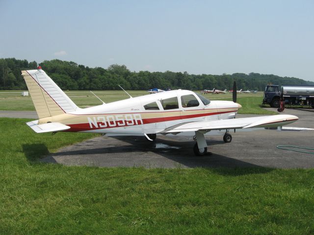 Piper Cherokee Arrow (N3059R)