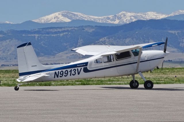 Cessna Skywagon 180 (N9913V)